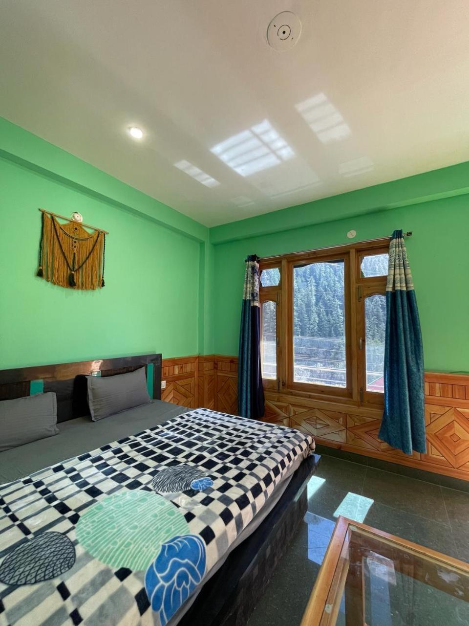 Trippy Homestay Kasol Exterior photo