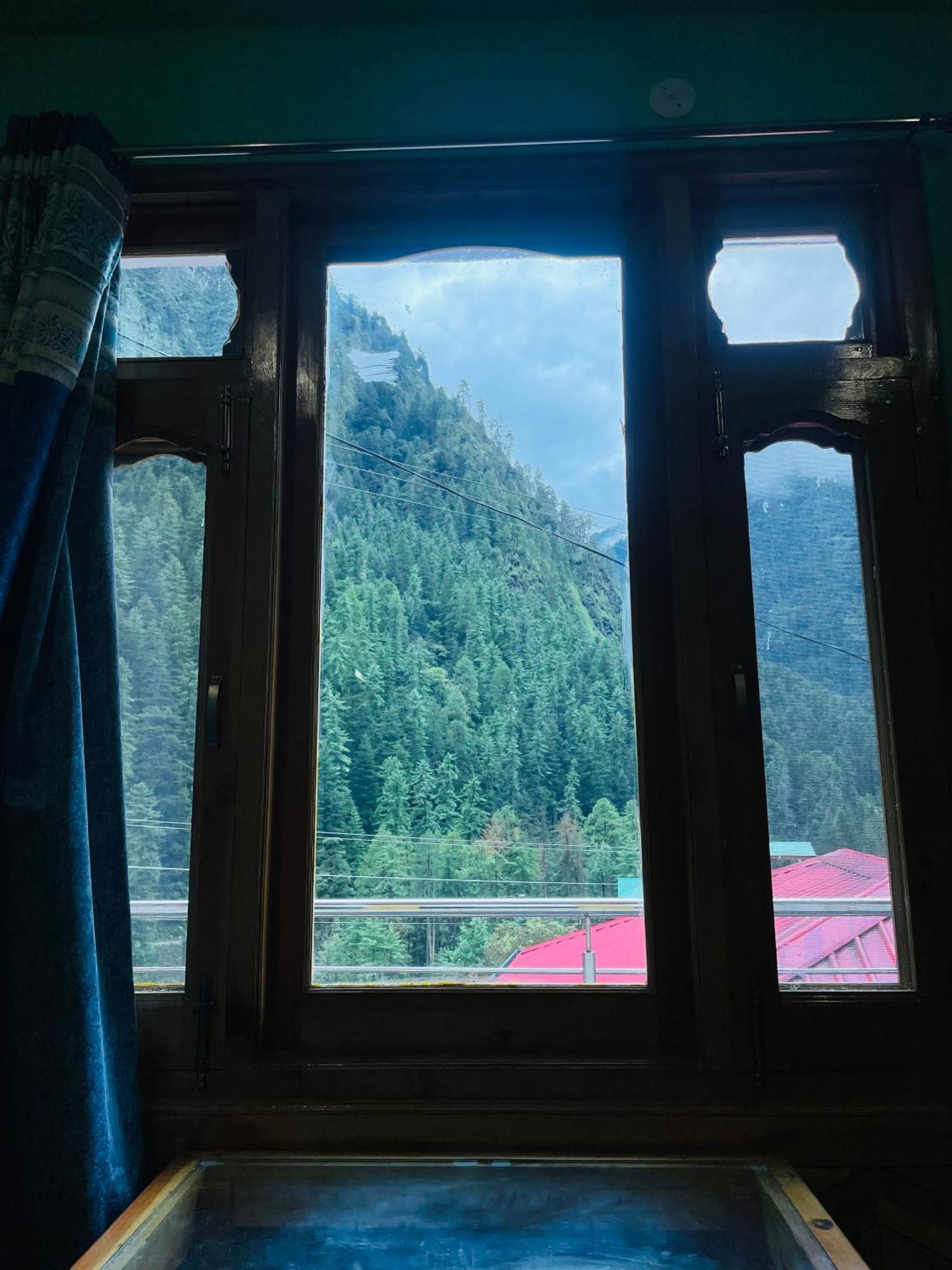 Trippy Homestay Kasol Exterior photo